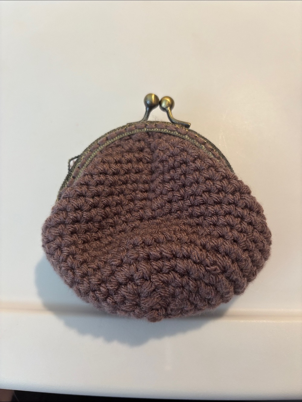 Handmade Mauve Crochet Coin Purse with Kiss Lock - Picture 4 of 4